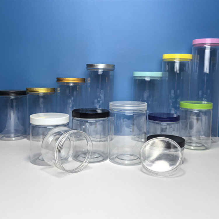 தெளிவான பிளாஸ்டிக் ஜாடி